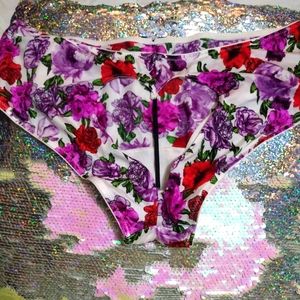 Victoria's Secret Very Sexy Cheeky Panty